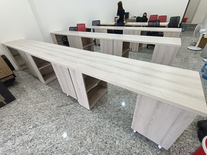 台中辦公室主管桌客製